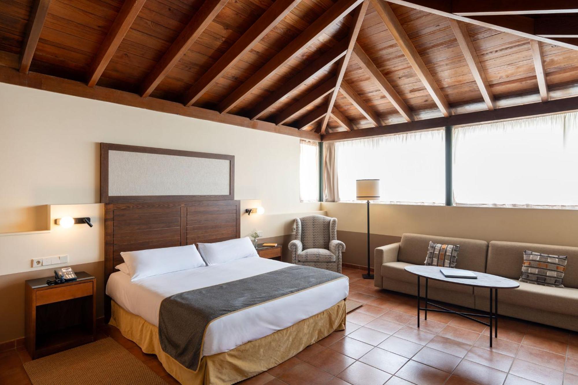 Parador De Cruz De Tejeda Luaran gambar